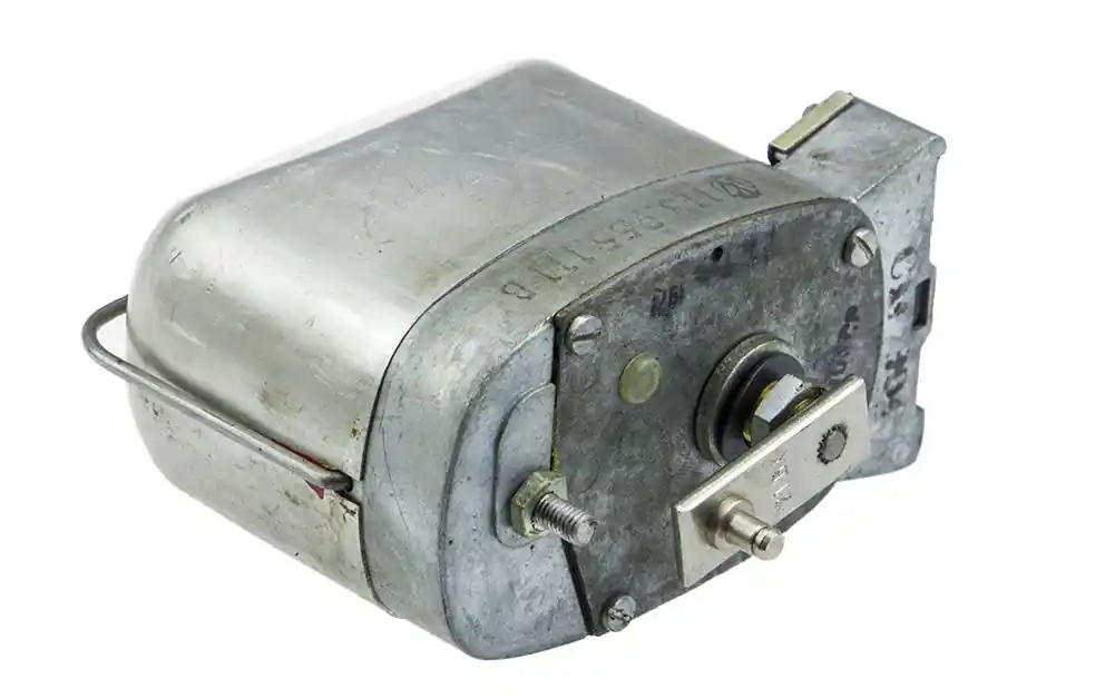 Wischermotor 6 Volt, passend für Käfer 08/57-08/60, NOS Sofort Bestellen
